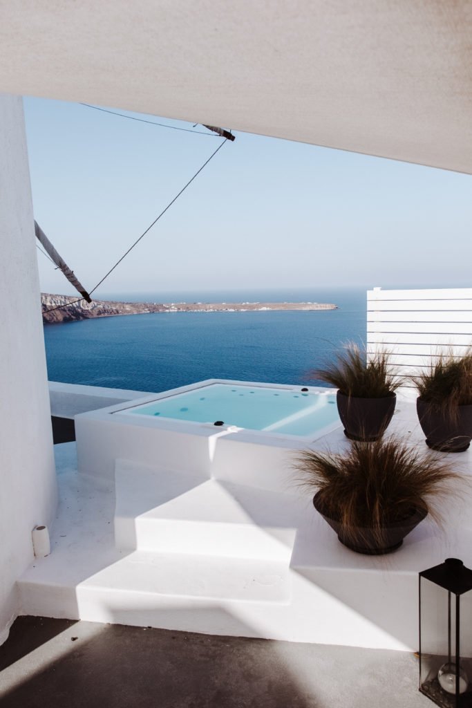 Charisma Suites Hotel in Santorini