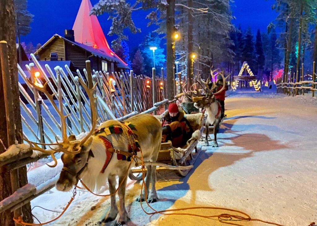 visitar la casa de papa noel en laponia